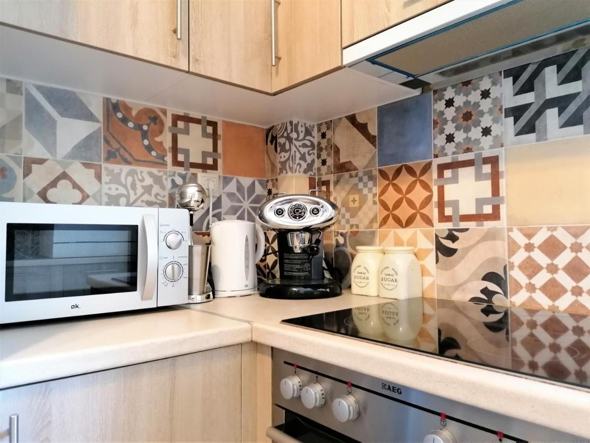Athenian Elegant Apt Near Acropolis Διαμέρισμα Εξωτερικό φωτογραφία